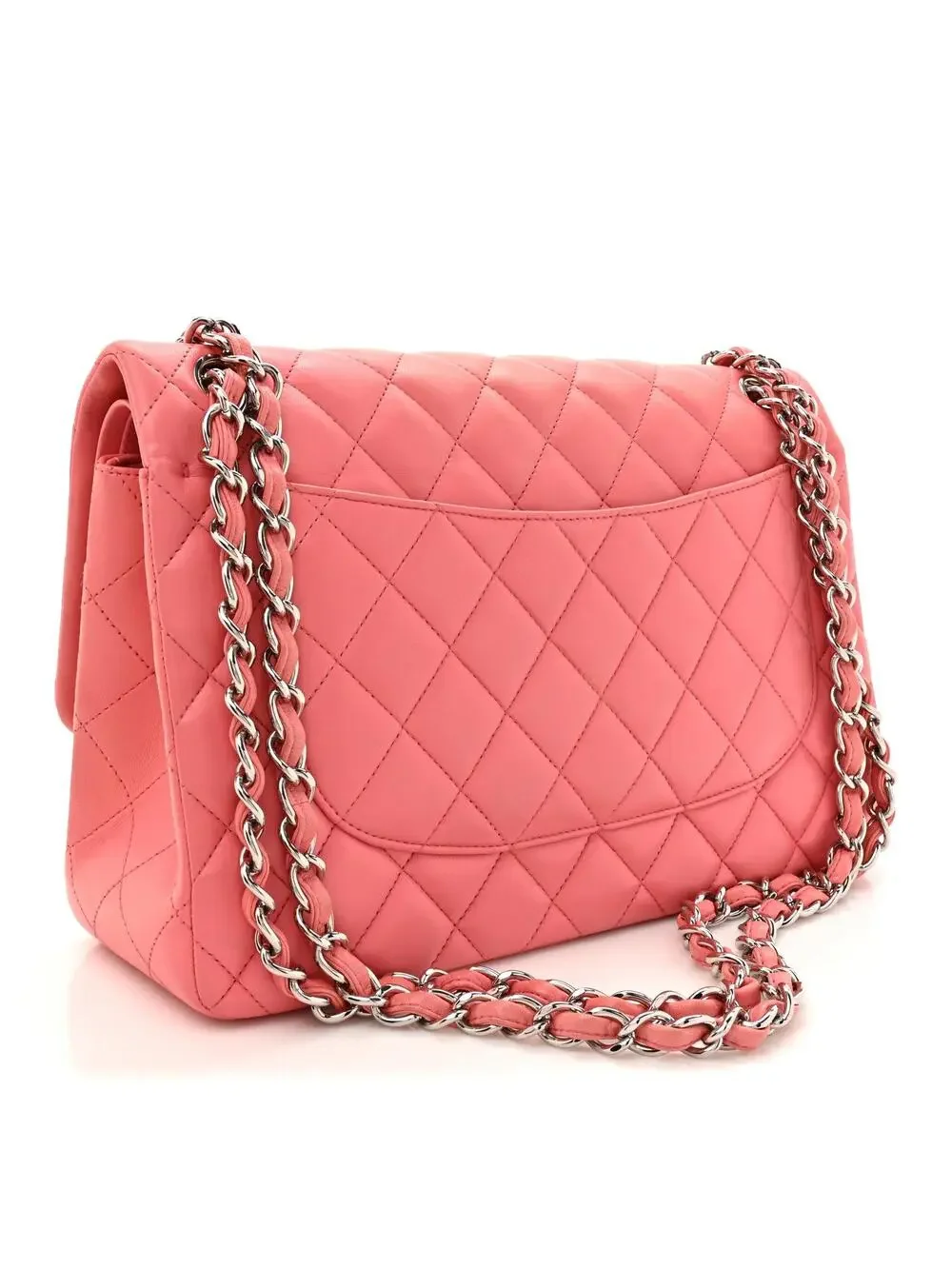 CHANEL indulge timeless